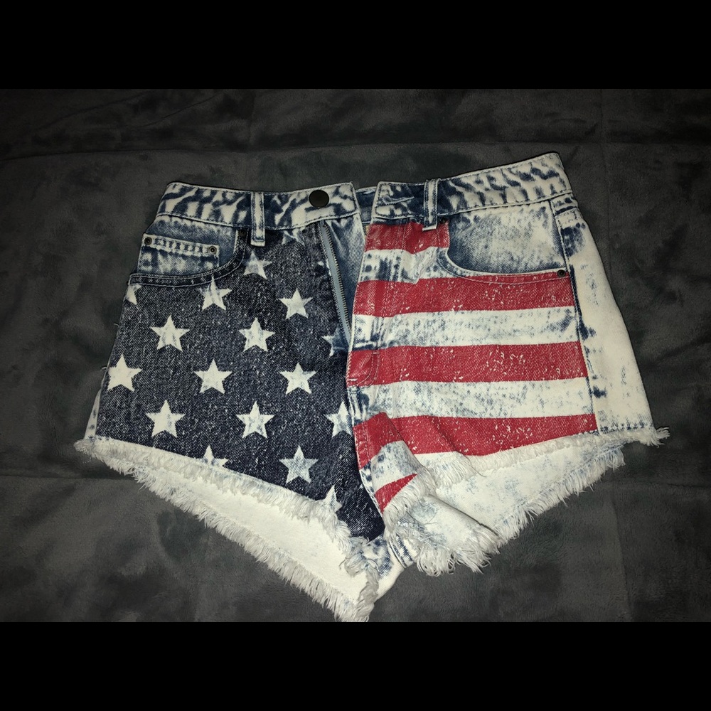 Cut off American flag shorts!